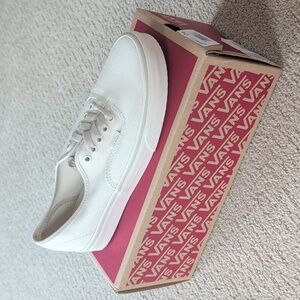 Vans Shoes (Never Been Worn)